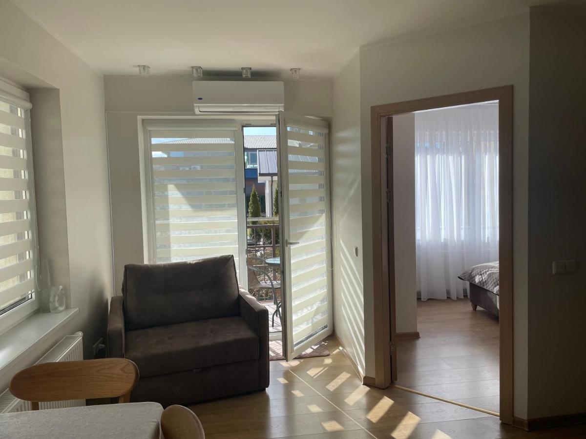 Ados Apartamentai 德拉肯恩凯 外观 照片